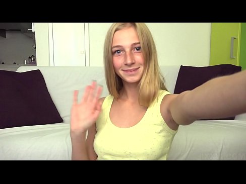 ❤️ Kiam mi enuas, mi pigre masturbas mian rozkoloran kuzon ❤❌ Nur porno ĉe ni ❤