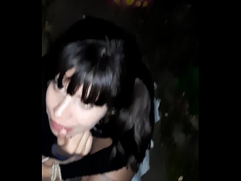 ❤️ Sur la strato ŝvelinta peniso kontraŭ dolĉaĵoj ❤❌ Nur porno ĉe ni ❤
